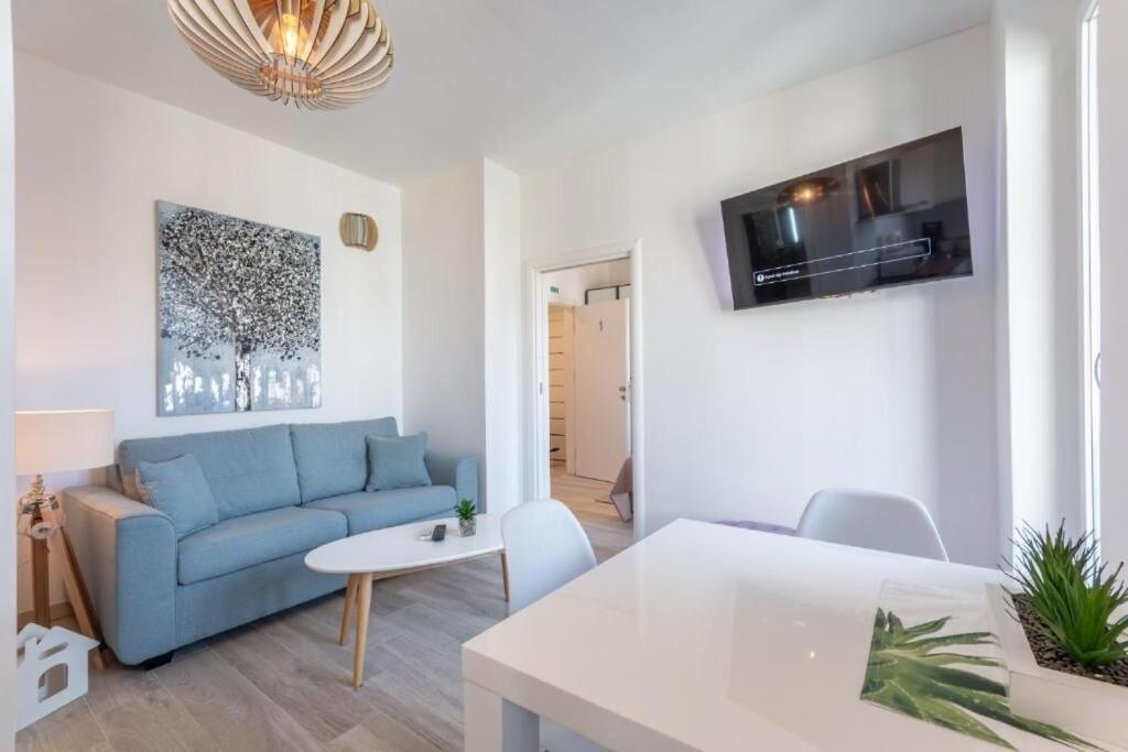 Apartments And Room Poesia Split Eksteriør billede